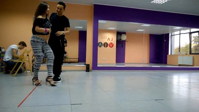 Kizomba Fusion | Martin Perez & Yana Tyan | Improvisation смотреть онлайн