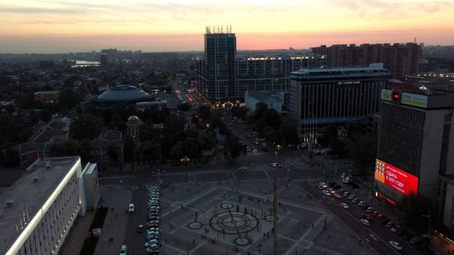 Самые красивые фонтаны Краснодара 4К / Лето 2021 смотреть онлайн