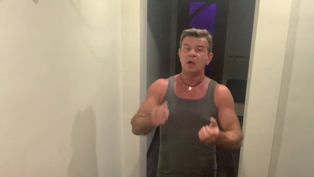 Отёки почему бывают?