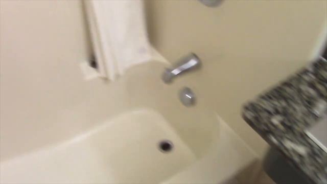 Hotel Tour: Days Inn Sault Ste. Marie, ON смотреть онлайн