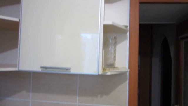 Небольшой угловой кухонный гарнитур. смотреть онлайн