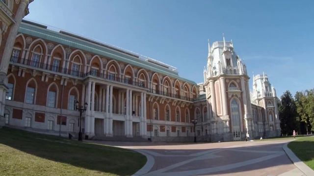 Vlog: Царицыно Москва. Белочки. Дворец. Мосты. смотреть онлайн