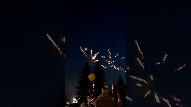 День Победы 9 мая 2022 г.Новоалтайск.Салют. смотреть онлайн