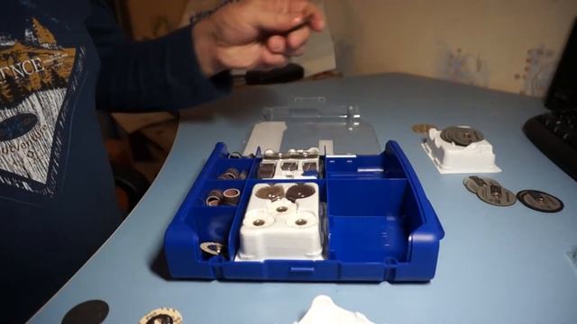 ОНЛАЙН ТРЕЙД РУ Набор оснастки DREMEL EZ SpeedClic, 70 предметов 2 615 E72 5JA