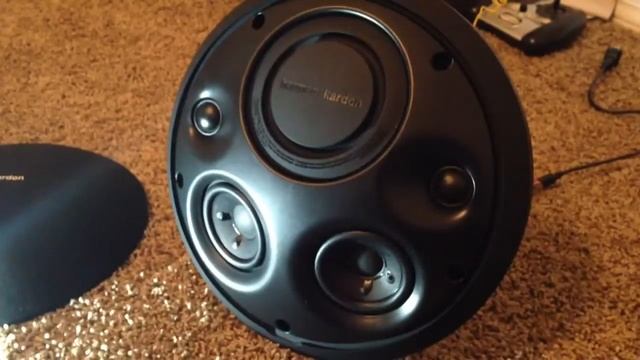 Harman Kardon Onyx Bluetooth speaker смотреть онлайн