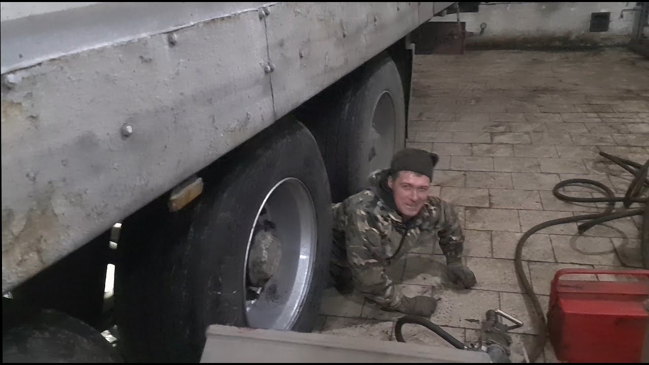 Все мы в кучу собрались! Тачки в рейсы завелись! Дети наши родились!))) смотреть онлайн