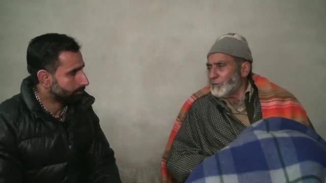 78. Interview with Sufi Poet ( Abdul Gaffar Sofi) Tris Pinglen Pulwama смотреть онлайн