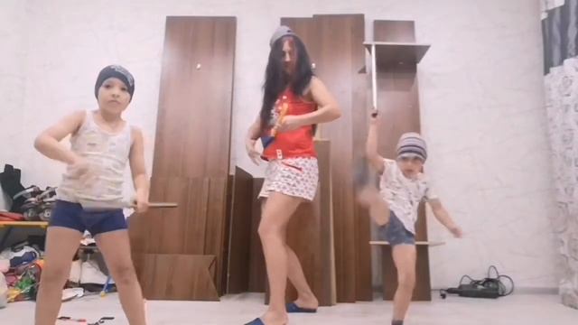 ВСЕХ УЧИТЕЛЕЙ С ПРАЗДНИКОМ! смотреть онлайн