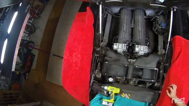 LAMBORGHINI TECH on “How to Remove ENGINE. (Day 01 - Removed oil Filter) смотреть онлайн