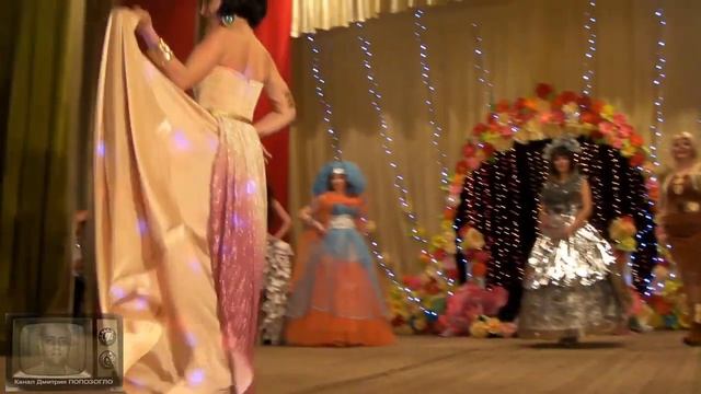 "Ах какая женщина - 2016" - Дефиле в авангардных платьях смотреть онлайн