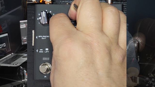 YOU NEED THIS | Joyo R-15 Preamp House Pedal Review & Demo