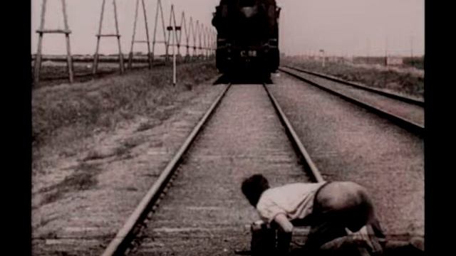 Music to Man with a Movie Camera смотреть онлайн