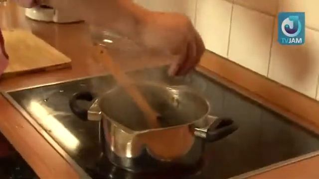 2011 02 14 Спагетти с морепродуктами и чернилами каракатицы смотреть онлайн
