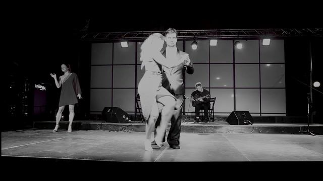 Magdalena Tarasova & Vladimir Tarasov - Ostatnia Niedziela - Noche Del Tango 6/6 смотреть онлайн