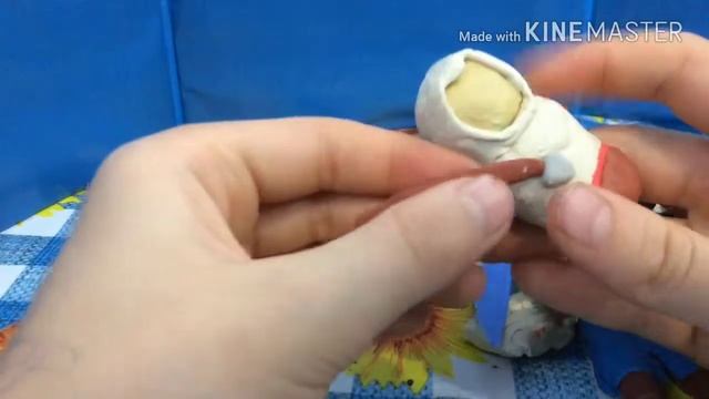 Как слепить Альтаира Ибн Аллахада из пластилина. смотреть онлайн