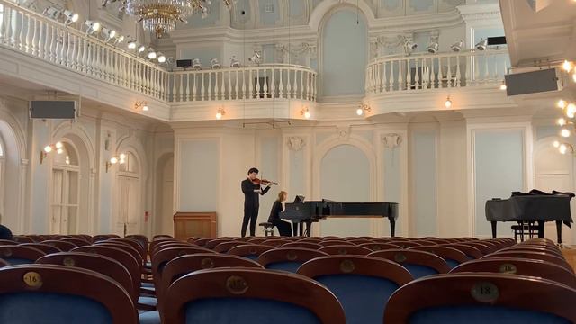 Conus Violin Concerto In E-moll Liu Ling 科紐斯e小調小提琴協奏曲 Конюс концерт Ми минор 14.06.21 Лю Лин скрипк