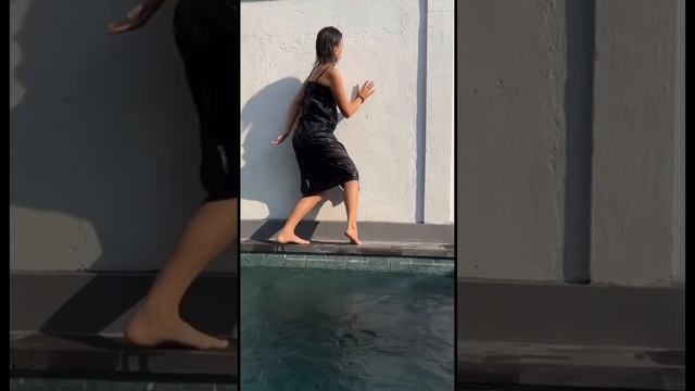 Если в вашем доме начался ремонт, важно услышать в этом музыку и танцевать вместе со строителями. смотреть онлайн