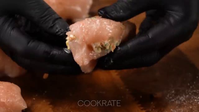 Рецепт этих куриных рулетов ищут все! Просто и вкусно смотреть онлайн