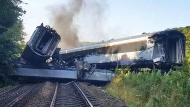 Скоростной поезд Киев Запорожье сошел с рельсов спасатели уже на месте смотреть онлайн