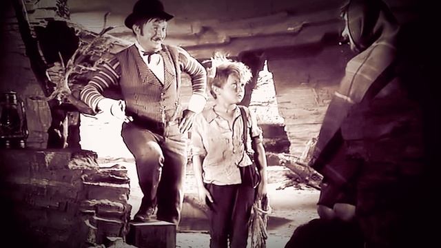 Бу болакайни танияпсизми у хозир каерда смотреть онлайн