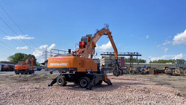 Испытание перегружателя Yonggong-Borus YGLZ 260 на площадке смотреть онлайн