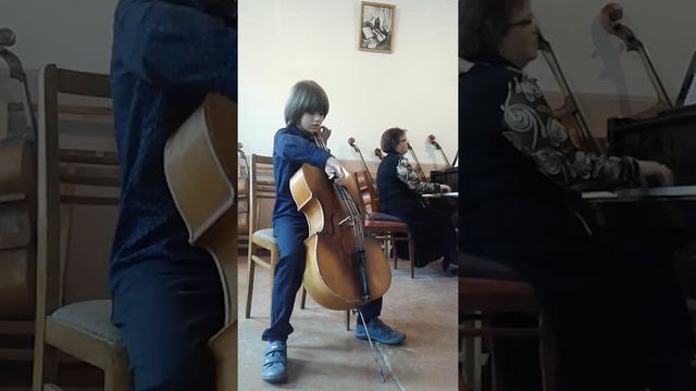 Гладкий Тимофій (віолончель) смотреть онлайн