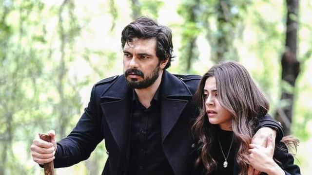Halil İbrahim Ceyhan took the first Sıla Türkoğlu for a tour with his new car смотреть онлайн