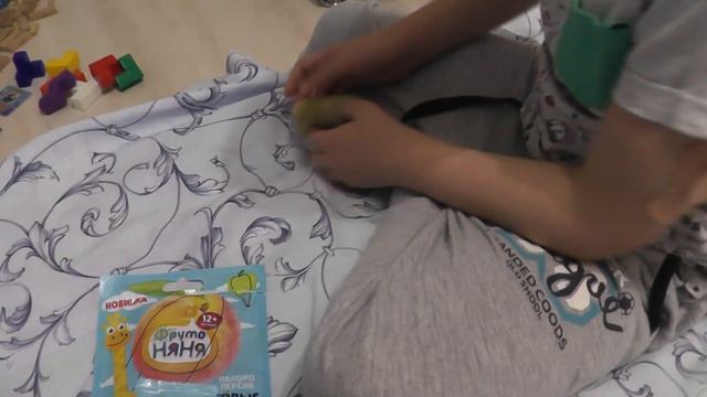 VLOG заболели, новые настольные игры, трудности со сладостями смотреть онлайн