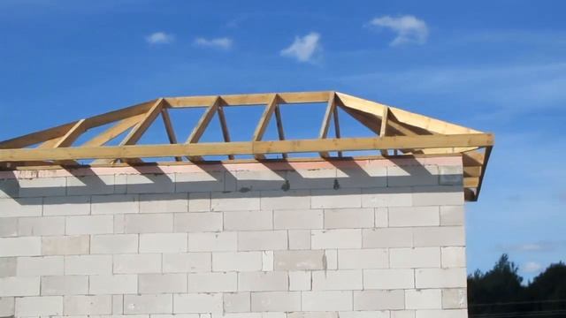 ВАЛЬМОВАЯ КРЫША (КАРКАС) смотреть онлайн