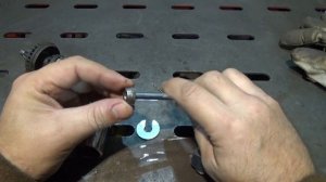 Самодельный съёмник для маленьких подшипников за 30 минут