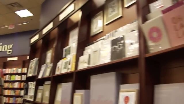 414. Иммиграция Канада. Книжные магазины. смотреть онлайн