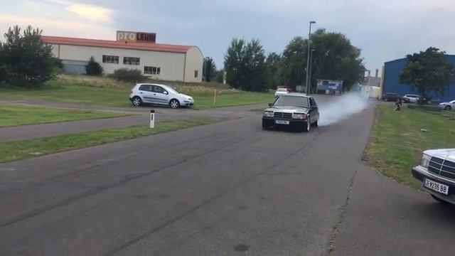 m104 turbo sound mercedes benz 190 w201 смотреть онлайн