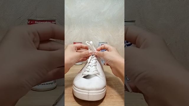 Как завязать бантик на кроссовке? / Советы От Совы смотреть онлайн