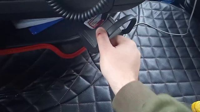 Интерьер моей кабины volvo FH13/Забыл рассказать про холодильник)))) смотреть онлайн