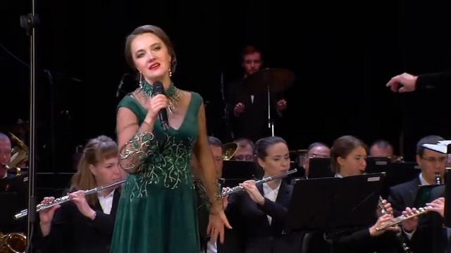 "Любовь настала" Майя Балашова и Уральский Духовой Оркестр! Маэстро Игорь Ежов! смотреть онлайн