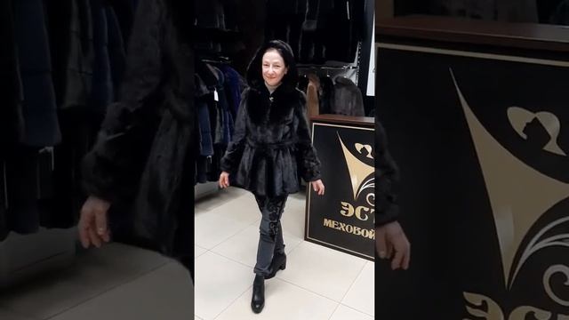 Автоледи с капюшоном "Шубы от Александра" Тк Садовод 5 павильон линия Д места 17 смотреть онлайн