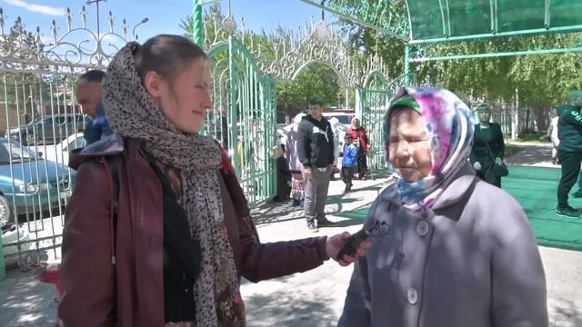 27.05.2018 Прихожане собора г. Костаная поздравили православных с праздником Святой Троицы. смотреть онлайн