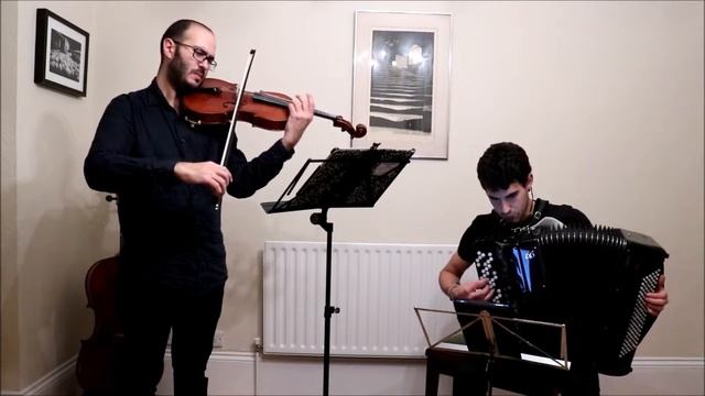 Le Grand Tango - Astor Piazzolla - Diphonon Duo смотреть онлайн