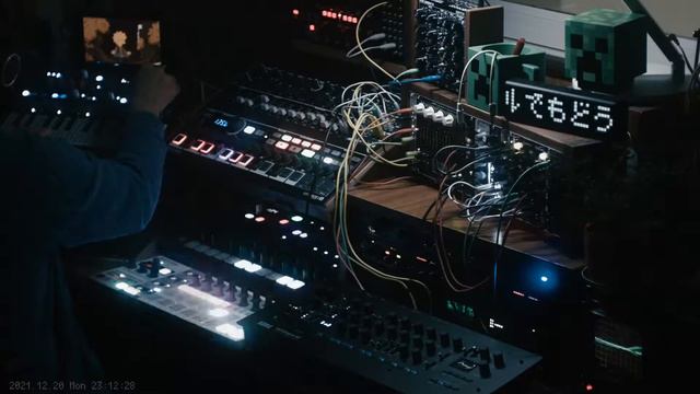 即興テクノ | Daily Synth Jam 20211220 смотреть онлайн