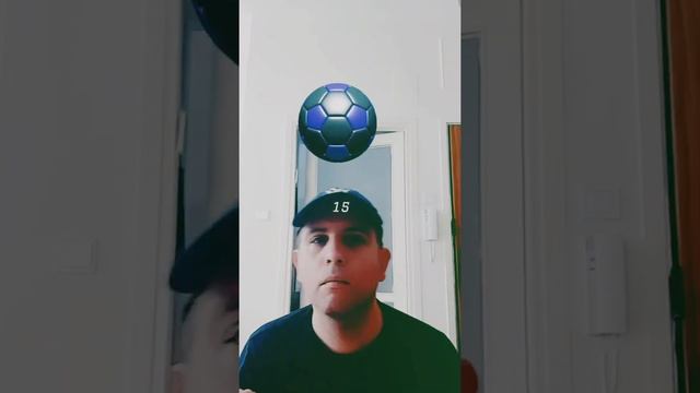 Soccer Head Instagram Filter - Ball Head Juggling AR Game смотреть онлайн