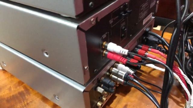 Cập Bến Onkyo 933 + Loa D302E | 3 Thớt Cực Đẹp Cho Các Bác Yêu Thích Sưu Tầm_Chất Âm Cực Kỳ Chi Tiế смотреть онлайн