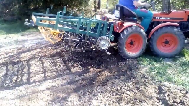 TZ-4K-14 kultivator смотреть онлайн