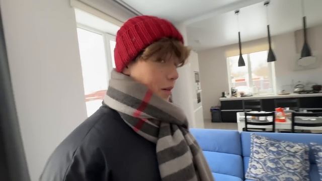 ОТЕЦ ШКОЛЬНИКА ЗАСТУПИЛСЯ за СЫНА! Макс ОПЯТЬ ПЕРЕИГРАЛ ВСЕХ ! смотреть онлайн