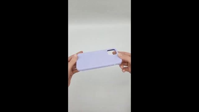 Силиконовый чехол для iPhone 12 / 12 Pro светло-фиолетовый смотреть онлайн