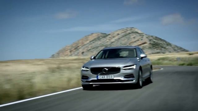 2019 Volvo V60 vs 2018 Volvo V90 смотреть онлайн