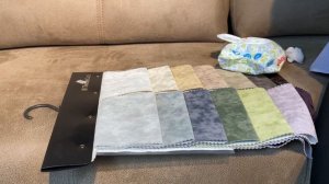 Как правильно выбрать обивочную ткань для нового дивана?.mp4