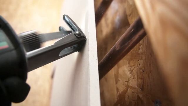 PowerMaxx SSE12 BL - 12V Cordless Sabre Saw смотреть онлайн