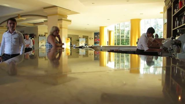 Rixos Tekirova 1.09.2013, заказ кофе в лобби баре смотреть онлайн