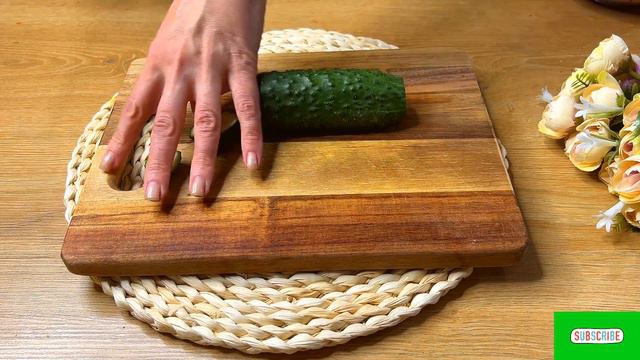 Не могу перестать есть этот ВКУСНЕЙШИЙ салат из свеклы, моркови и сельдерея! Новый рецепт! 🥕🥬 смотреть онлайн