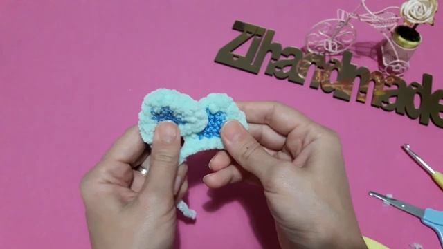 Вязаный котик крючком ?? Плюшевый котик крючком Мастер - класс Часть 2 - я смотреть онлайн